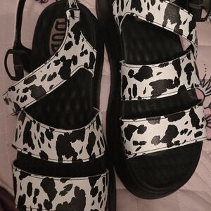 Hey Dude Kids Black and White Patterned Sandals